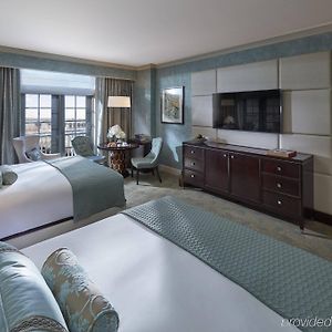Deluxe Water View Double Queen Room
